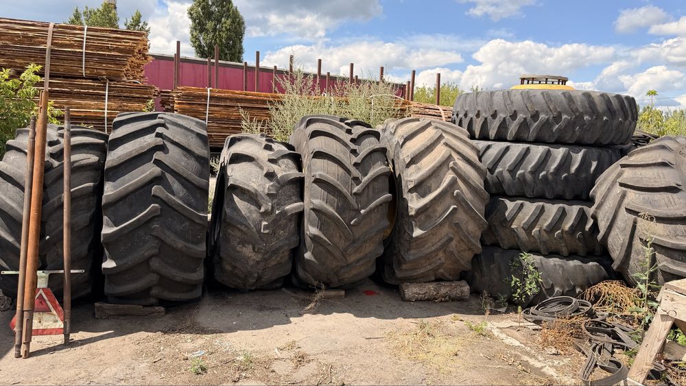 Колесо 750/65R26 Шини з диском 28LR26, 800/65R32 CLAAS