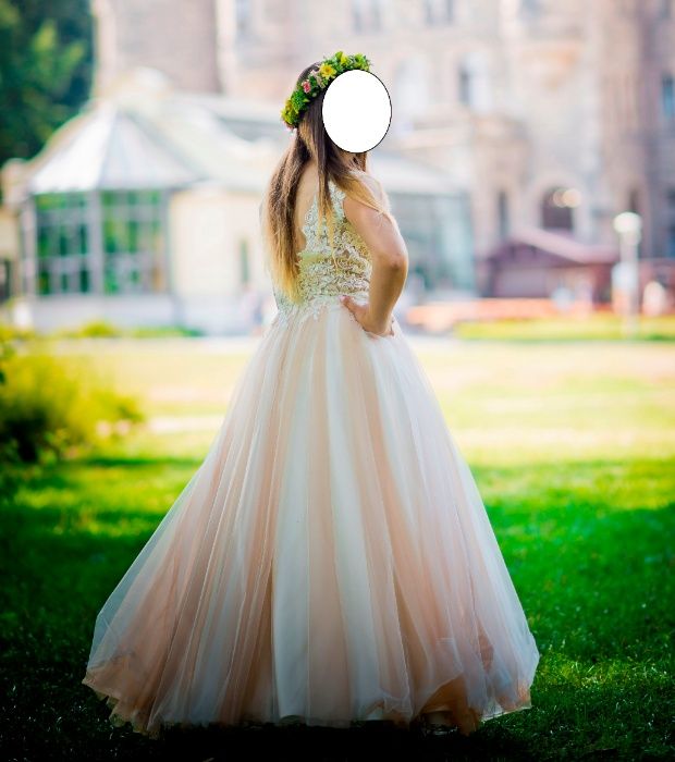 Suknia ślubna Claudia Famosa Madonna