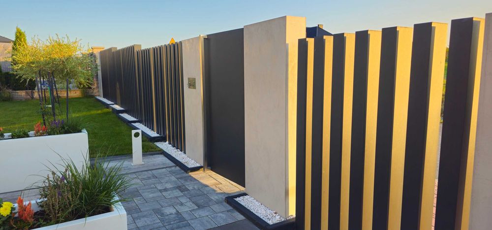 Ogrodzenie pionowe, grzebieniowe, pionowy panel - ALUMINIUM