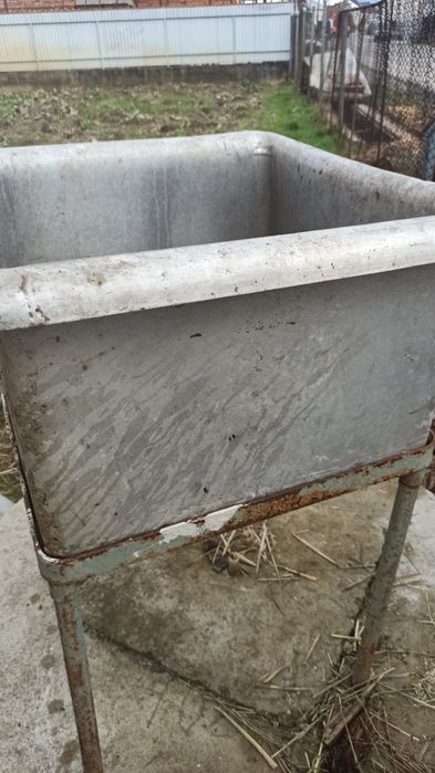 Алюмінієві чани  , баки