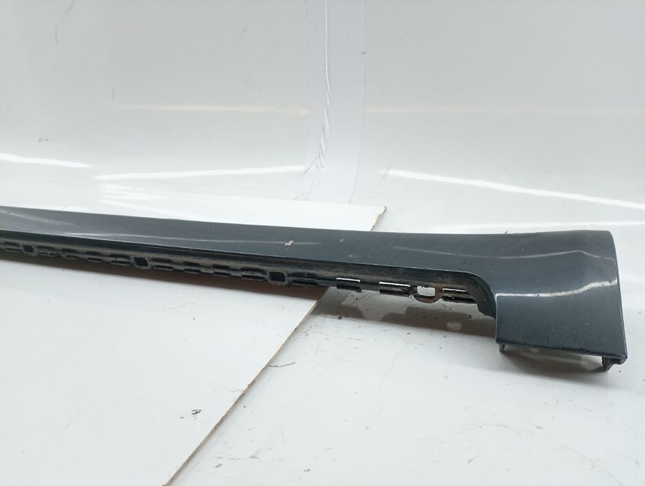 Embaladeira Plástica Esquerdo - AUDI A4 Avant (8E5, B6) | 00 - 05