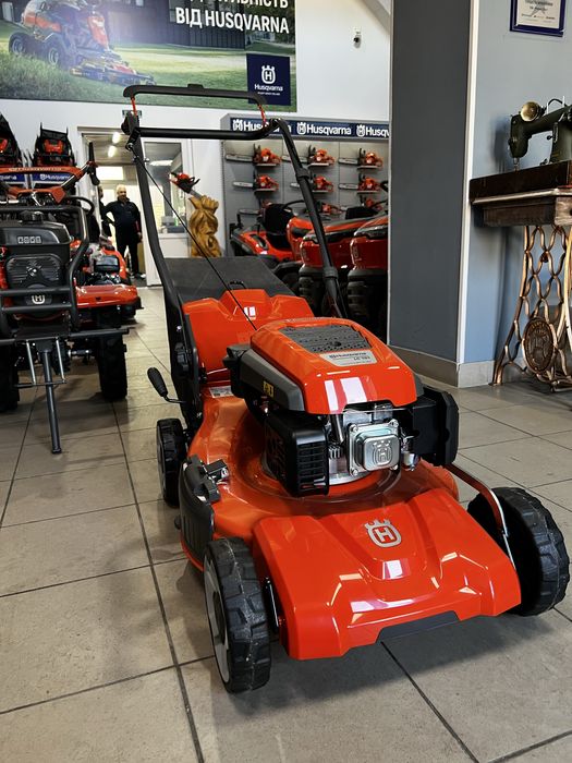 Газонокосарка Husqvarna LC 151