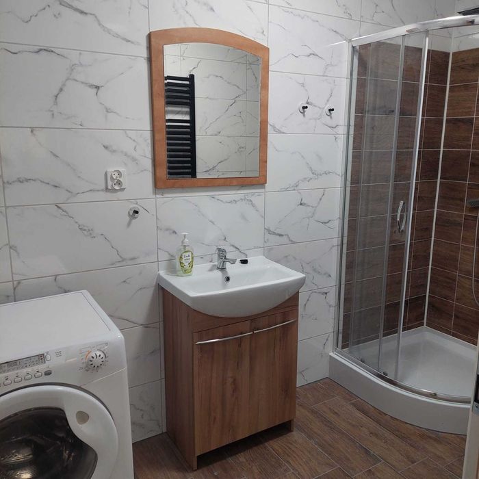 Noclegi - Poznań . Hostel . Kwatery pracownicze .  Pokoje .  Faktura .