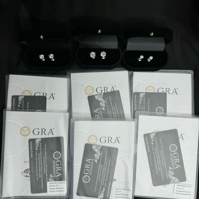 Сережки з муассанітами 1, 2 та 4 ct