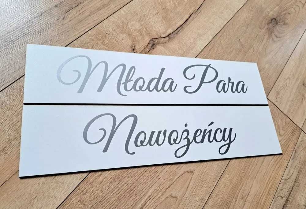Młoda Para nowożeńcy tablice rejestracyjne srebrny napis
