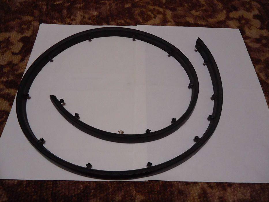 Продам резинку на хюндай соната 2015 року