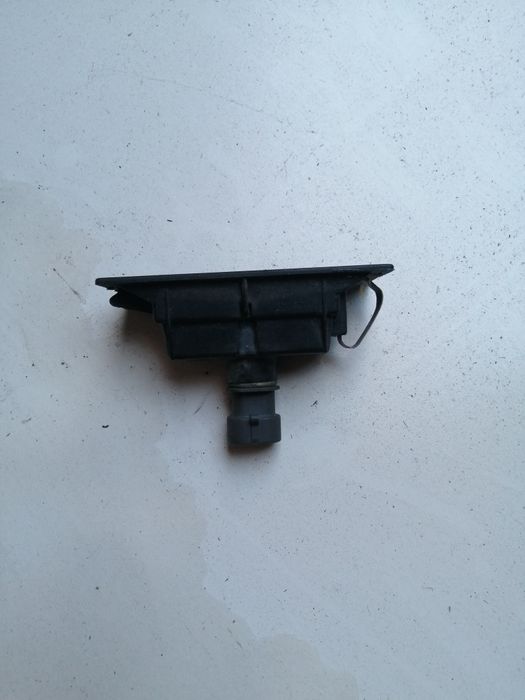 Vendo botões de consola e luz matricula Fiat bravo brava