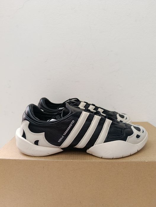 Sneakersy skórzane adidas Y-3 REGU 2002 rozmiar 39 1/3