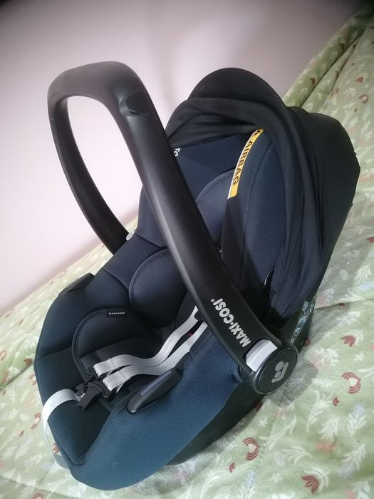 Coco Maxi cosi bebê