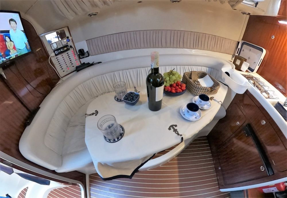 Яхта Salpa Laver 31.5