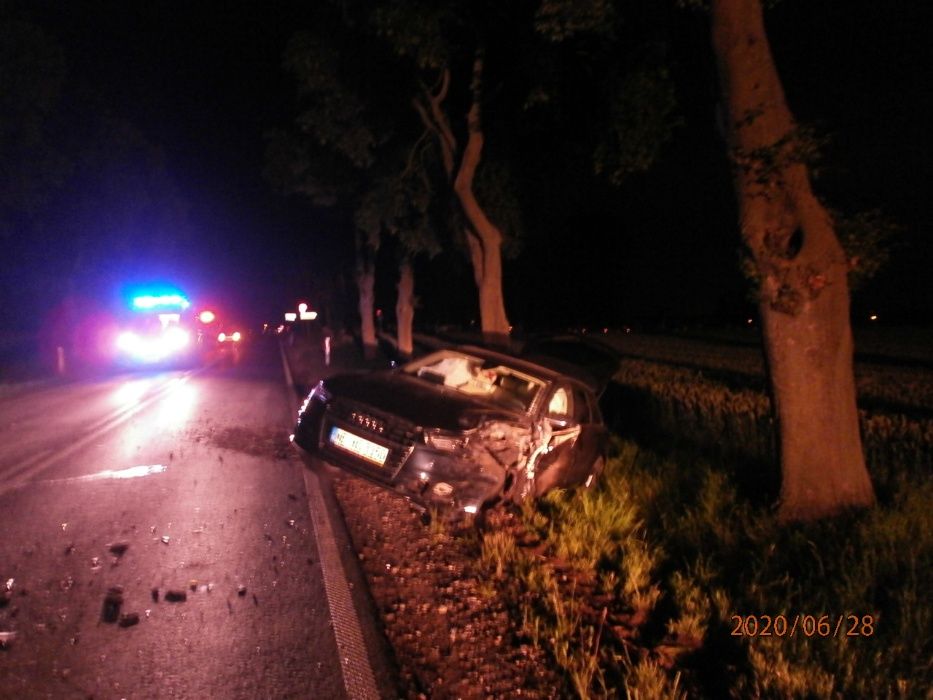 Laweta Płock, Holowanie Płock, Pomoc Drogowa Płock 24 H auto holowanie