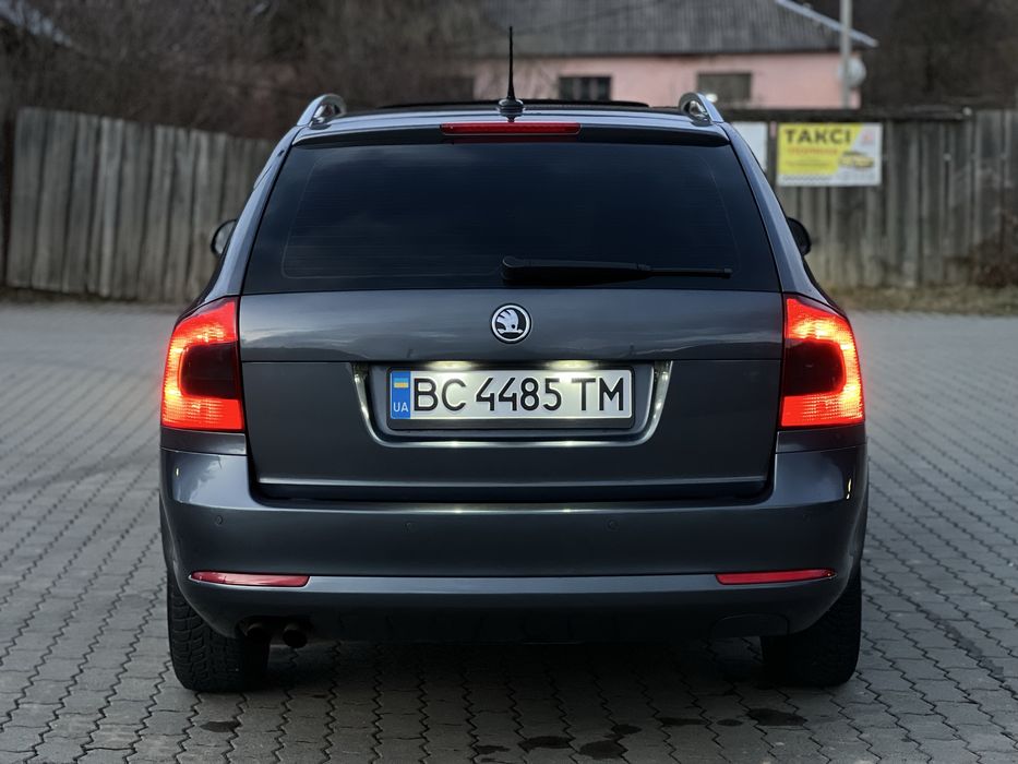 Skoda Octavia A5 FL 2012p 2.0 TDI DSG-6