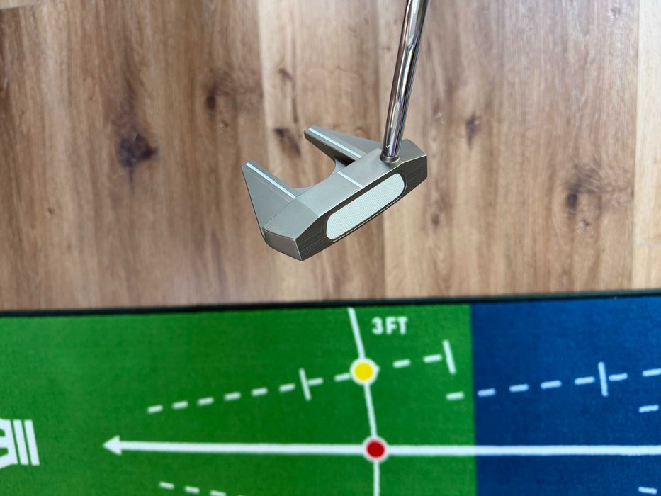 Kij golfowy Putter Odyssey AI-ONE Silver Seven DB 2025 RH, 34”
