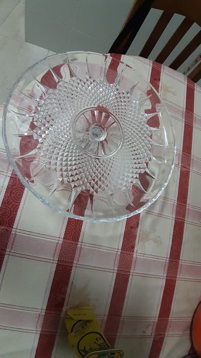 Peça nova em vidro cristal