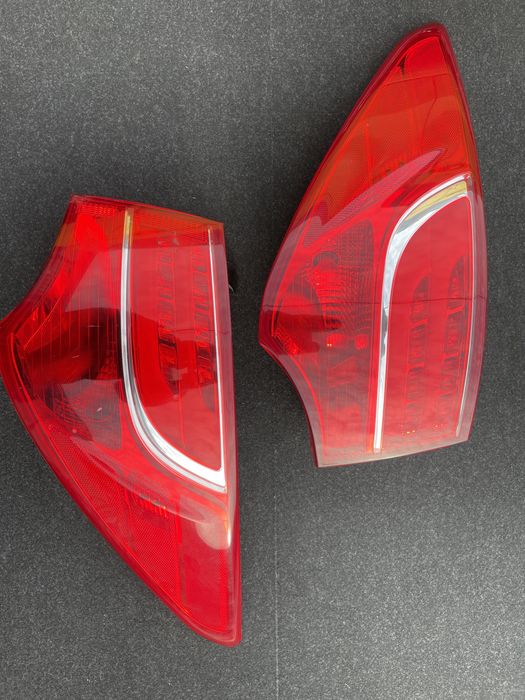 Фонарь задний, фара Hyundai Santa Fe 92402-4z100