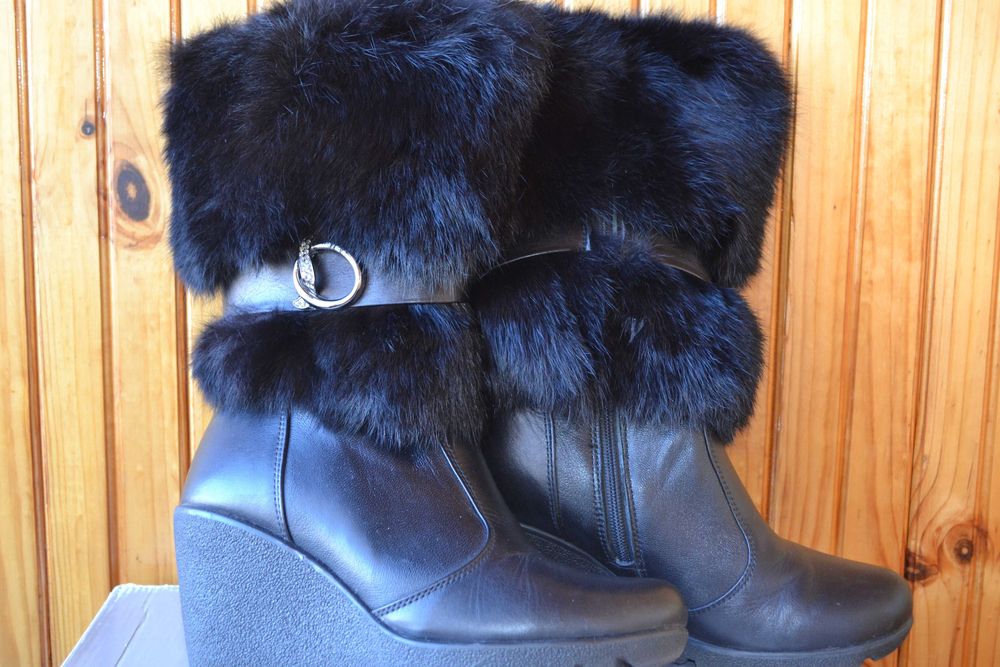 Чоботи зимові шкіряні з чорнобуркою