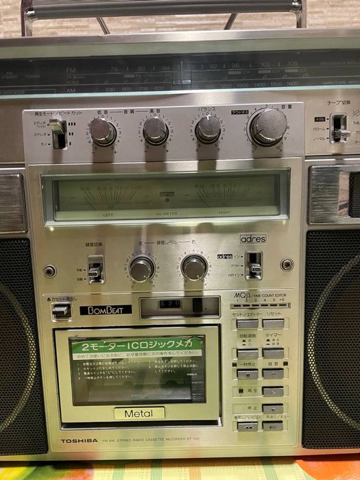 Магнитола  Toshiba RT S90