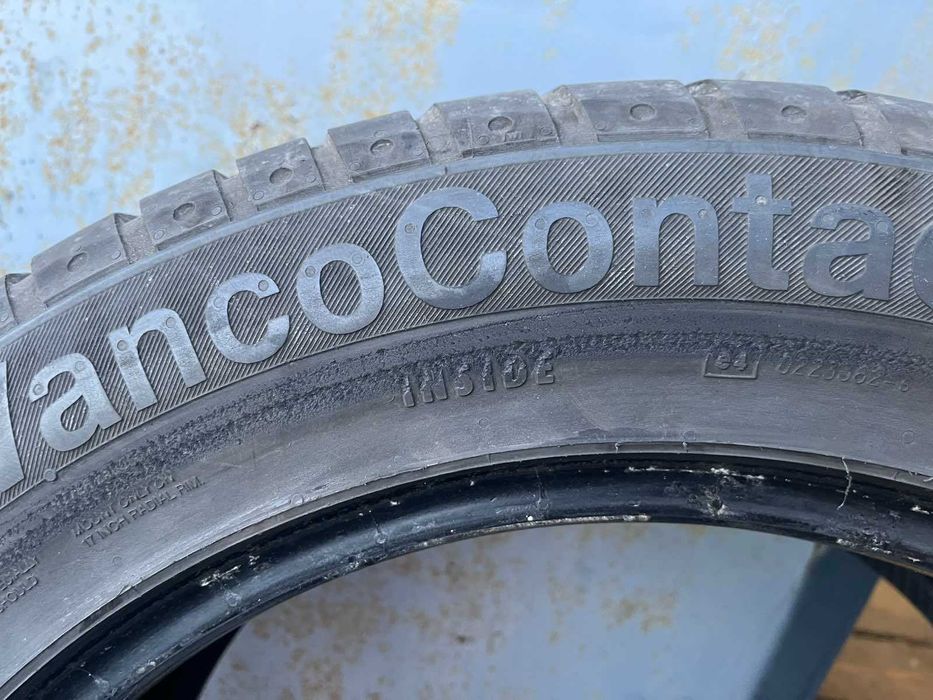 Шини 235 55 R17 Continental VancoContact