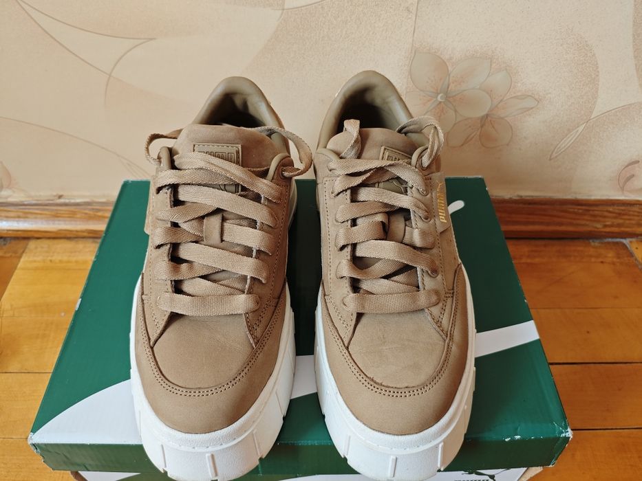 Жіночі кросівки Puma Mayze