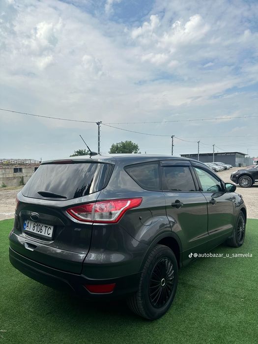 ford escape 2.5 газ/бензиг