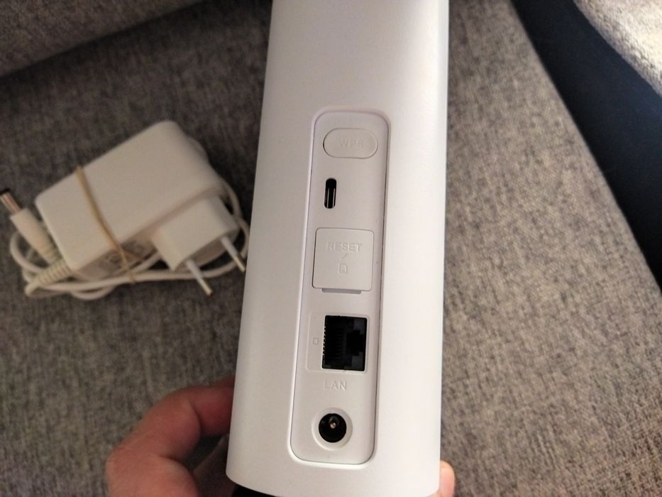 Router 5G ZTE Hyperbox Lite (MC8810) - Desbloqueado (Como Novo)