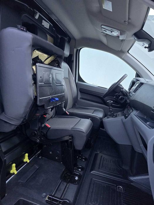 Toyota Proace 2.0 D4d LONGA 2 Portas Laterias * OFICINA MOVEL * IVA