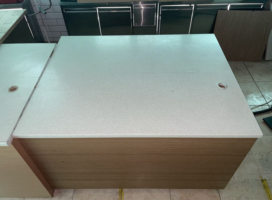 Стіл стільниця