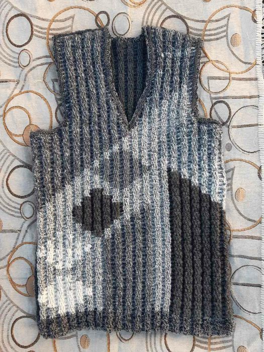 Безрукавка жилетка вязание шерсть