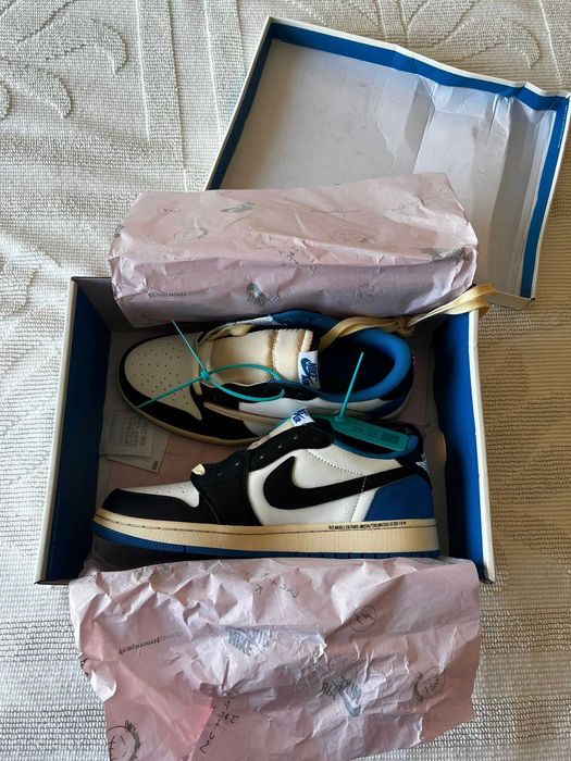 Air Jordan 1 Retro Low OG SP Fragment x Travis Scott Tamanho 41