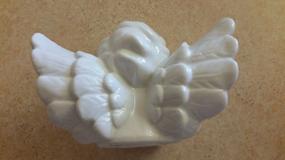 Aniołek ceramiczny