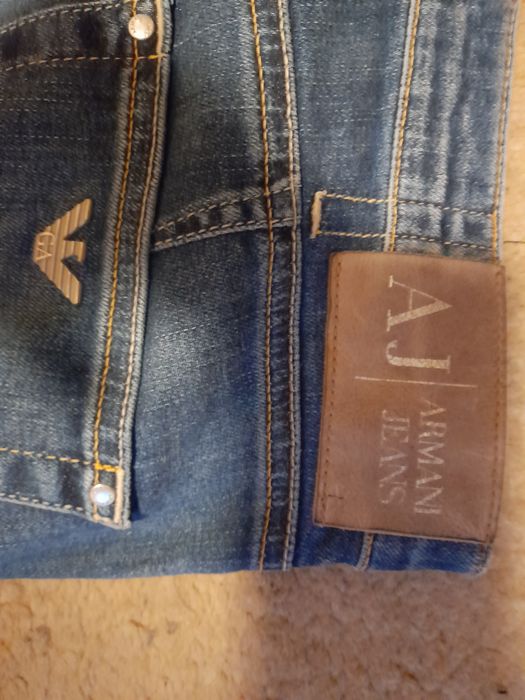 AJ Armani Jeans spodnie jeans damskie rozmiar M