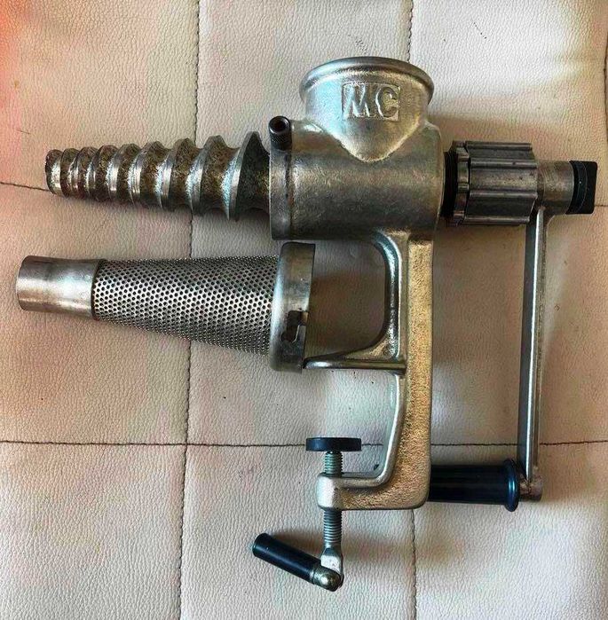 ручная соковыжималка чугунная ссср