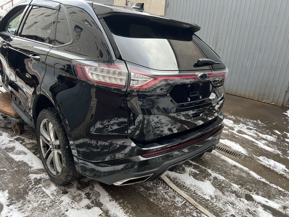 В разборе ford edge 2.7 sport 2018 год на максимальной комплектации