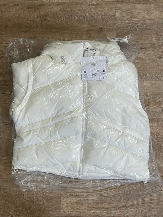 Куртка Alo Yoga Glacier Puffer Jacket Ivory — Оригінальна/нова