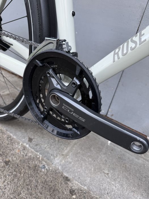 Міський/гравійний велосипед Rose Sneak, розмір S, 2026, Shimano Cues, білий перламутровий колір