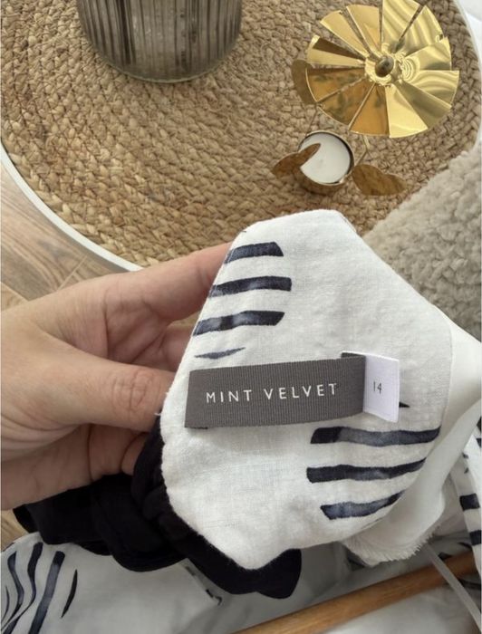 Міді сукня  в трендовий в горох mint velvet, l