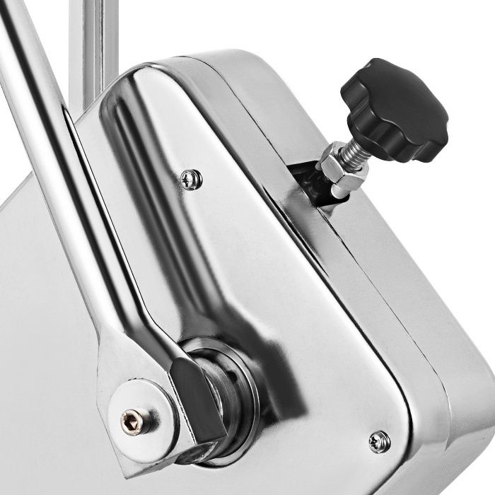 Máquina de atar enchidos com clip de aluminio