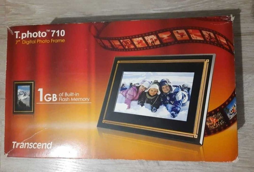 Цифровая фоторамка Transcend T.photo 710(1ГБ)
