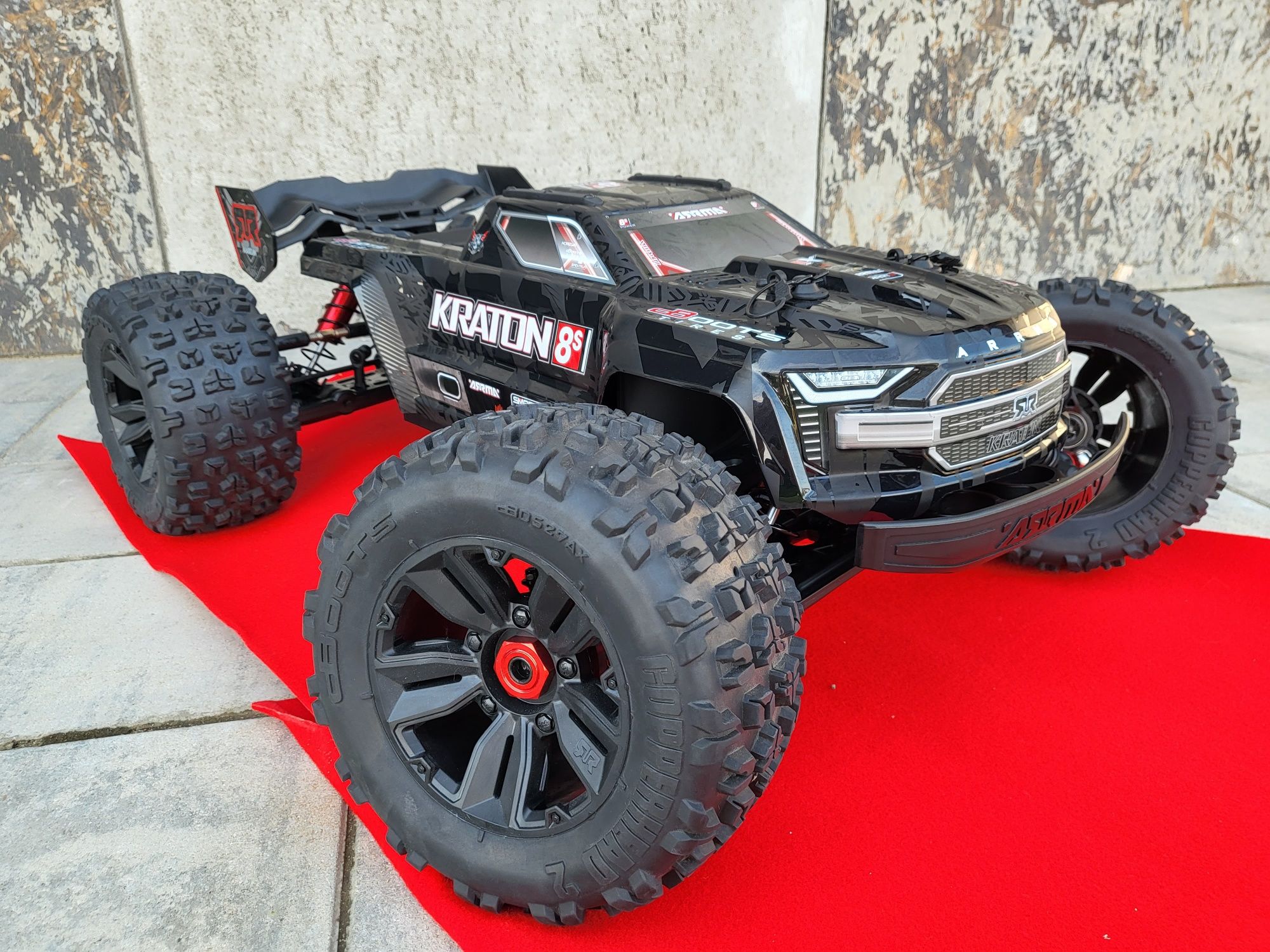ARRMA KRATON 8S 1/5スケール ARRMA Kraton 8S BLX EXB 4WD 1/5 RTR (Czarny)