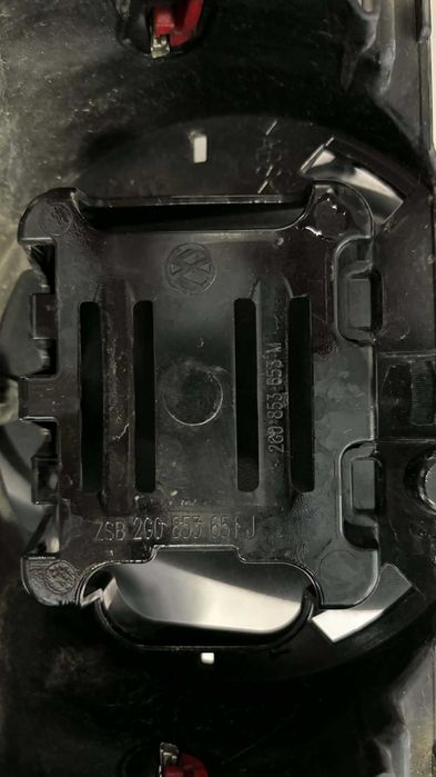 Grill atrapa chłodnicy Volkswagen polo 2g0
