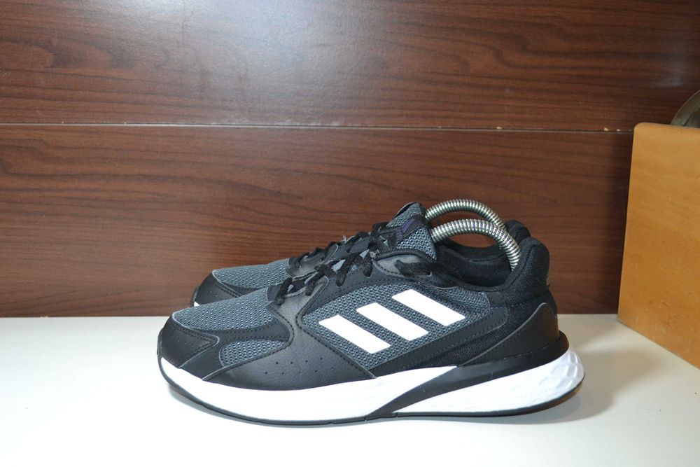 adidas response run 41.5р кроссовки оригинал