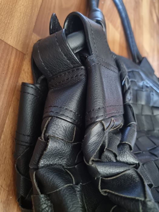 Кожаная плетеная сумка Luana Ferracuti