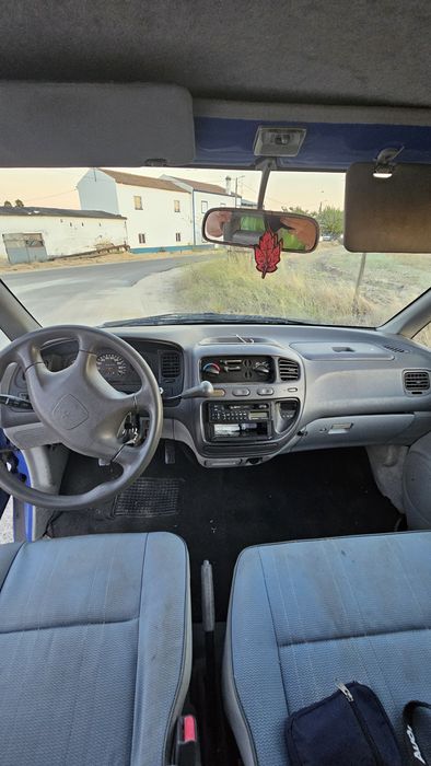 Mitsubishi l400 ano 2000