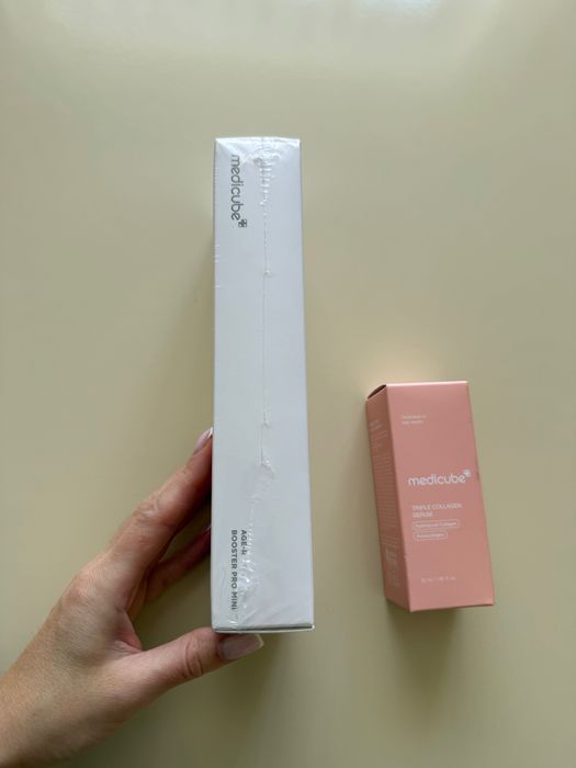 Medicube mini пристрій для обличчя разом із сироваткою (новий/оригінал