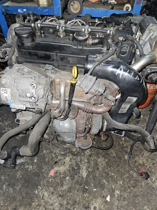 Двигатель A17DTR Opel astra J мотор двигун