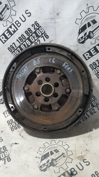 Демпфер двухмасовий Volkswagen Passat B5 1.6 бензин