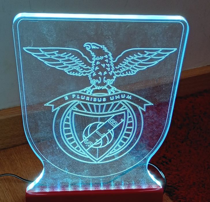 Benfica led acrilico 30 cm altura