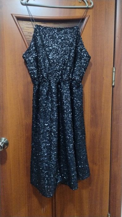 Чорна сукня в паєтки Atelier R розмір S-M