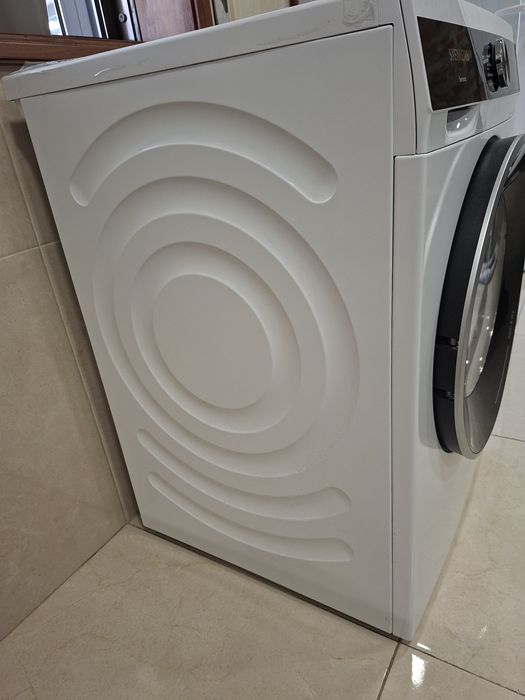 Máquina de Lavar e Secar Siemens 10.5/6 kg 1400 rpm