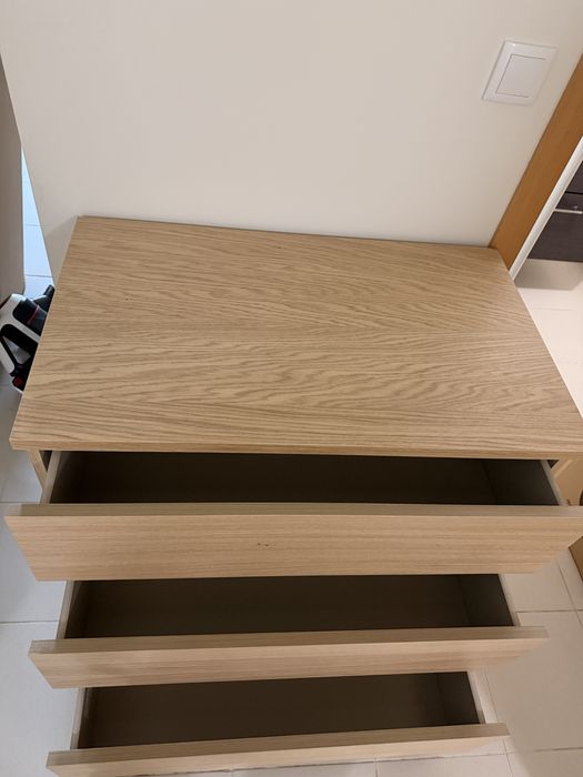 Comoda com 3 gavetas (Nova)